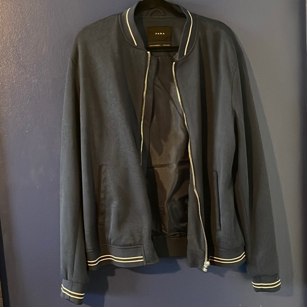 Men Zara Jacket size (XL)